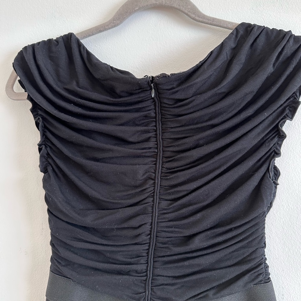 Shoshanna soft stretchy knit ponte mixed media little black dress size 0 - Picture 4 of 6